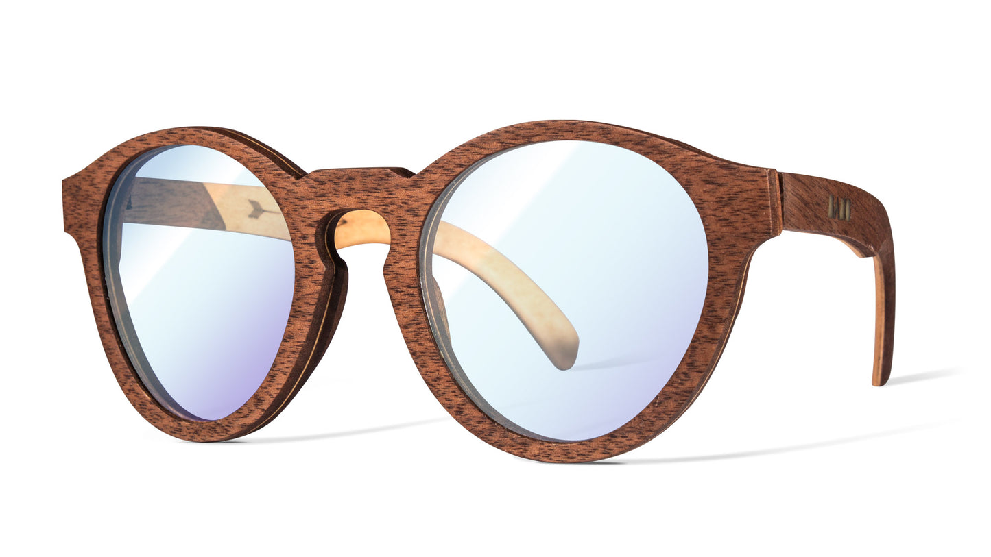 Armazon de madera, lentes graduados Bang, mica de luz azul, fondo blanco