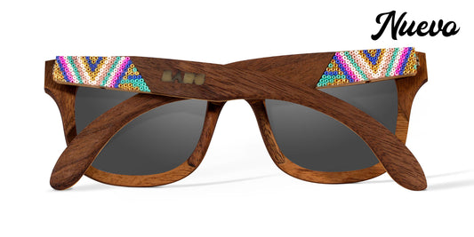 Lentes wirrarica de madera Zazil, vista trasera, micas humo, fondo blanco