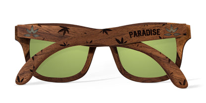Lentes Paradise de Bang, edición especial, vista trasera, detalle de grabado de cannabis, fondo blanco, mica verde polarizada 