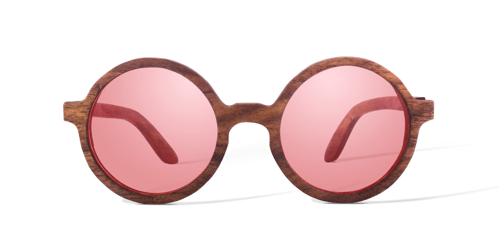 Lentes de madera pink, marca bang, micas rosas polarizadas, vista frontal, fondo blanco