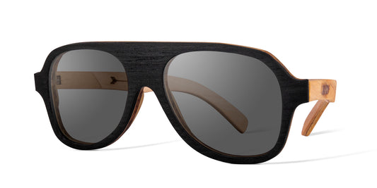 Lentes de madera de sol, modelo quetzal, marca bang, micas polarizadas, lentes de gota, lentes de aviador, fondo blanco